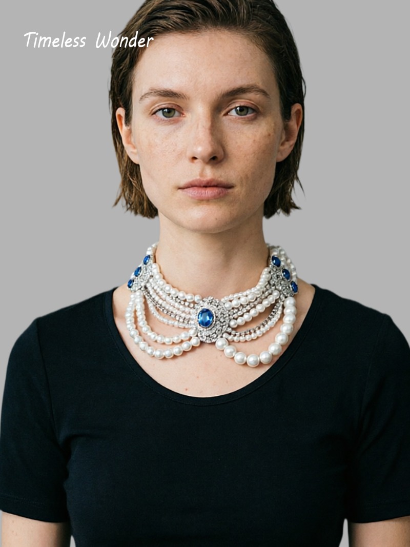 Vintage Fashion Runway - Collar de Zirconia con Diseño Geométrico,
