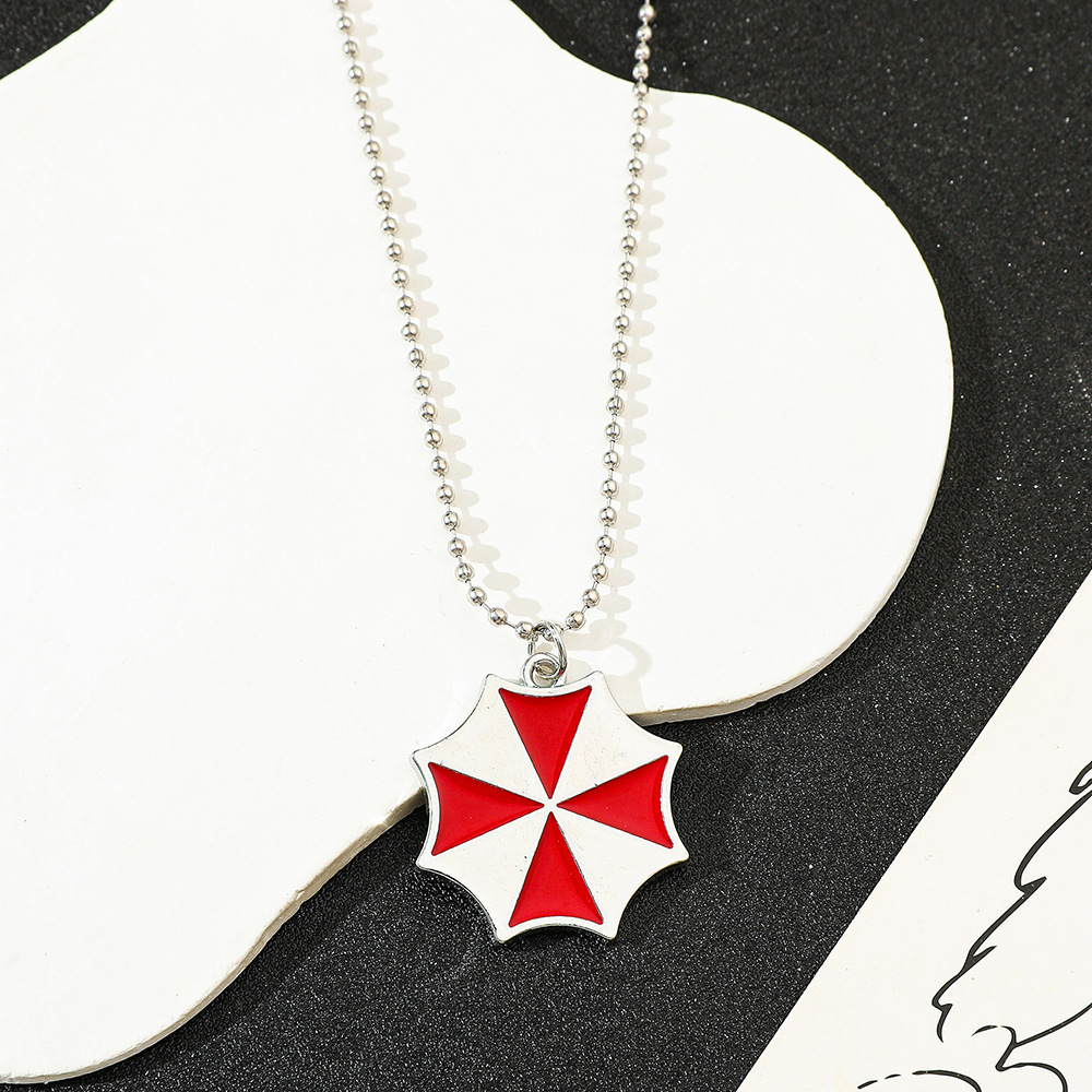 Vintage Fashion Blog - Collar con Colgante de Paraguas Rojo
