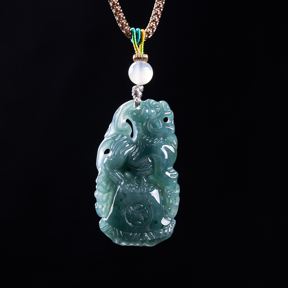 Vintage Fashion For Women - Colgante Pixiu de Jadeíta Birmana, Talismanes