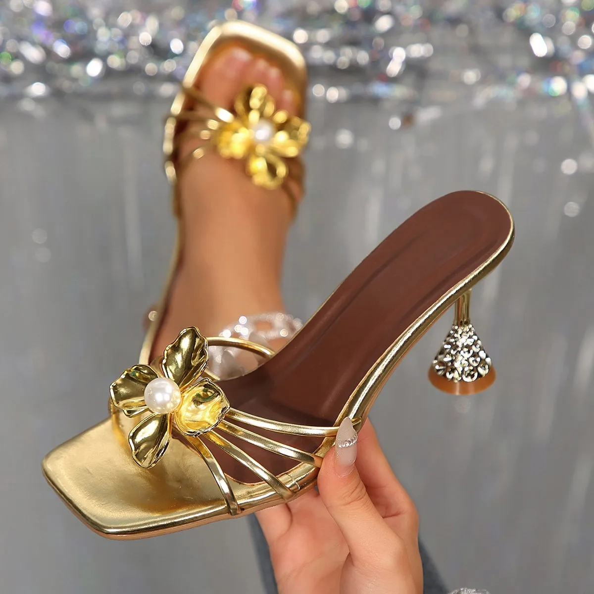 Vintage Fashion Dresses - Sandalias Vintage de Metal con Flores