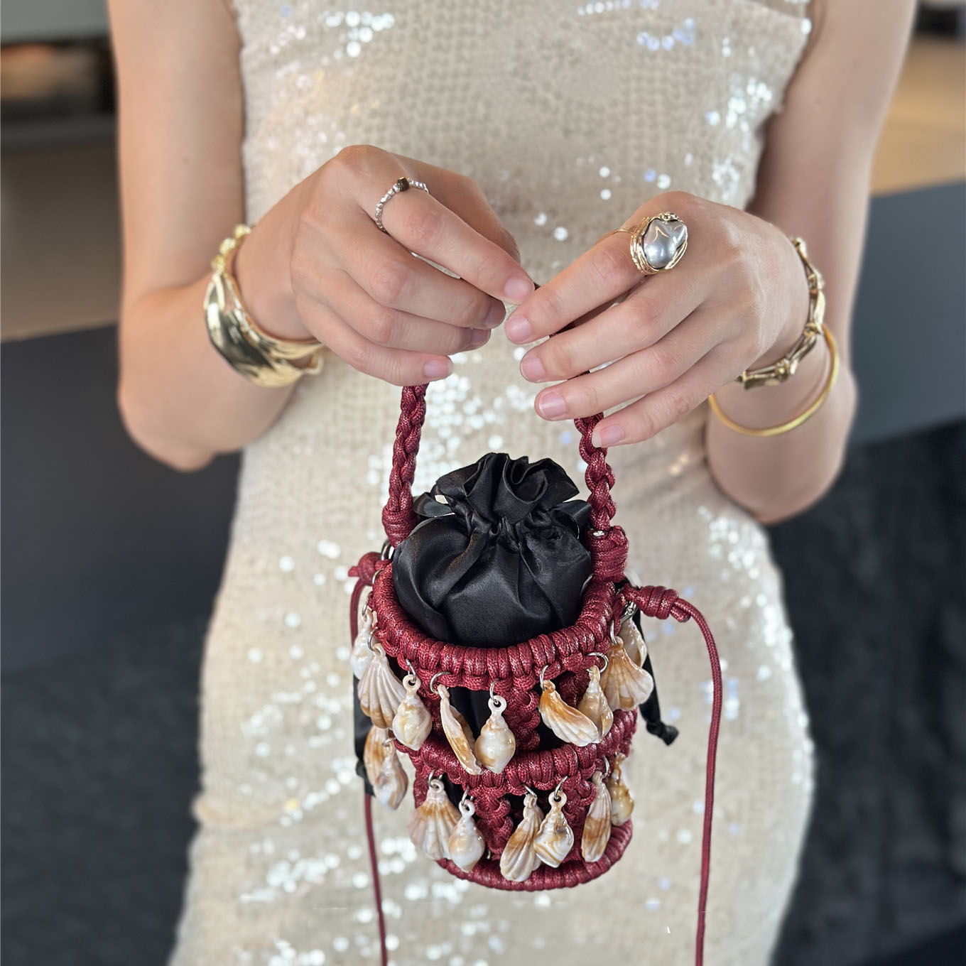 Bolso de Mano Mini con Borlas  - French Vintage Fashion reseña y precio
