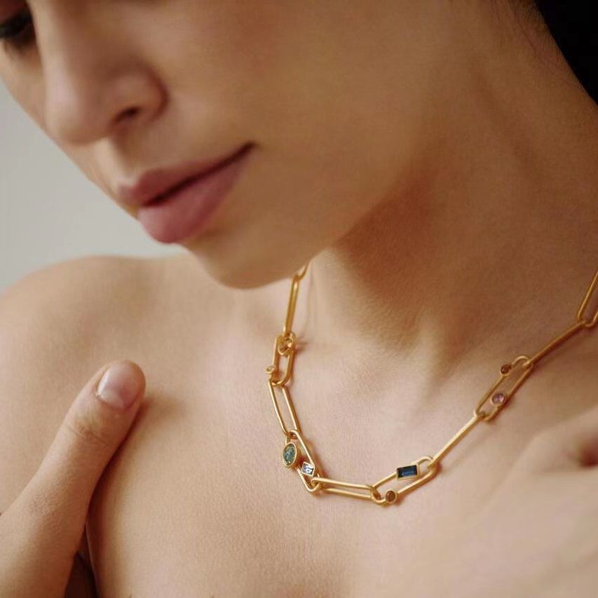 Collar de cadena vinculado con - Vintage Fashion Runway reseña y precio